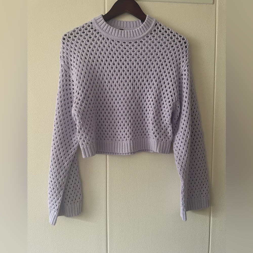 Like New Cropped Sweater